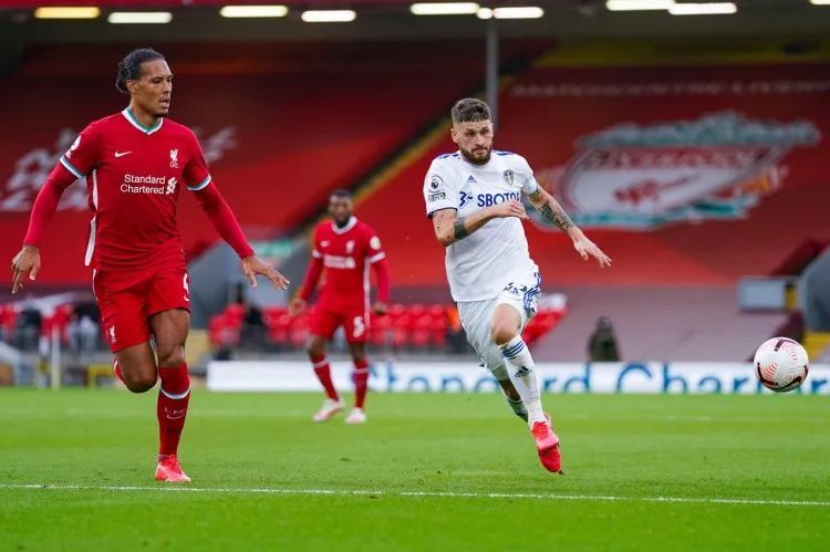  利物浦防线补强，签下意甲铁卫替代戈麦斯  